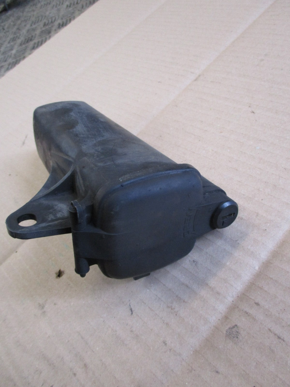 Boite à outils vide pour Honda 125 CLR - City Fly - JD18A