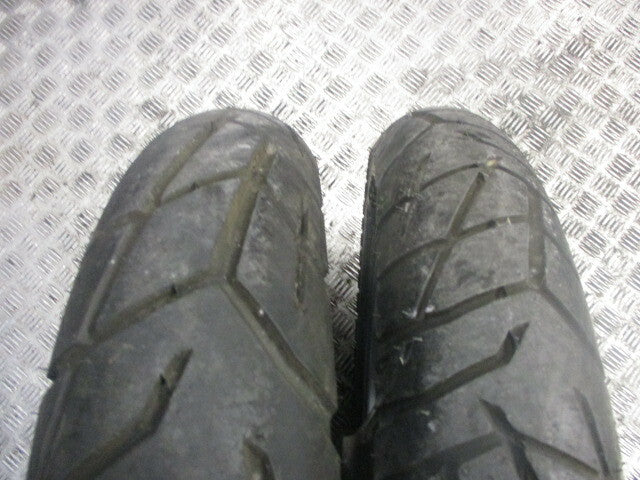 Roues avant + arrière pneu PIRELLI très peu roulé Yamaha 125 TDR - 4FU - 5AE