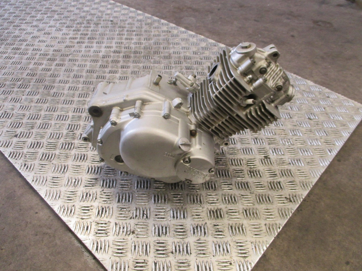 Moteur F401 pour Suzuki  125 GN - se monte aussi sur 125 DR - TUX - VanVan