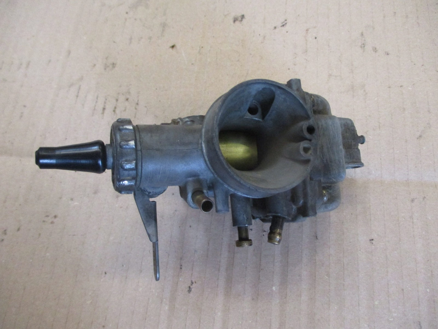 Carburateur pour Suzuki 125 DR - SF43B