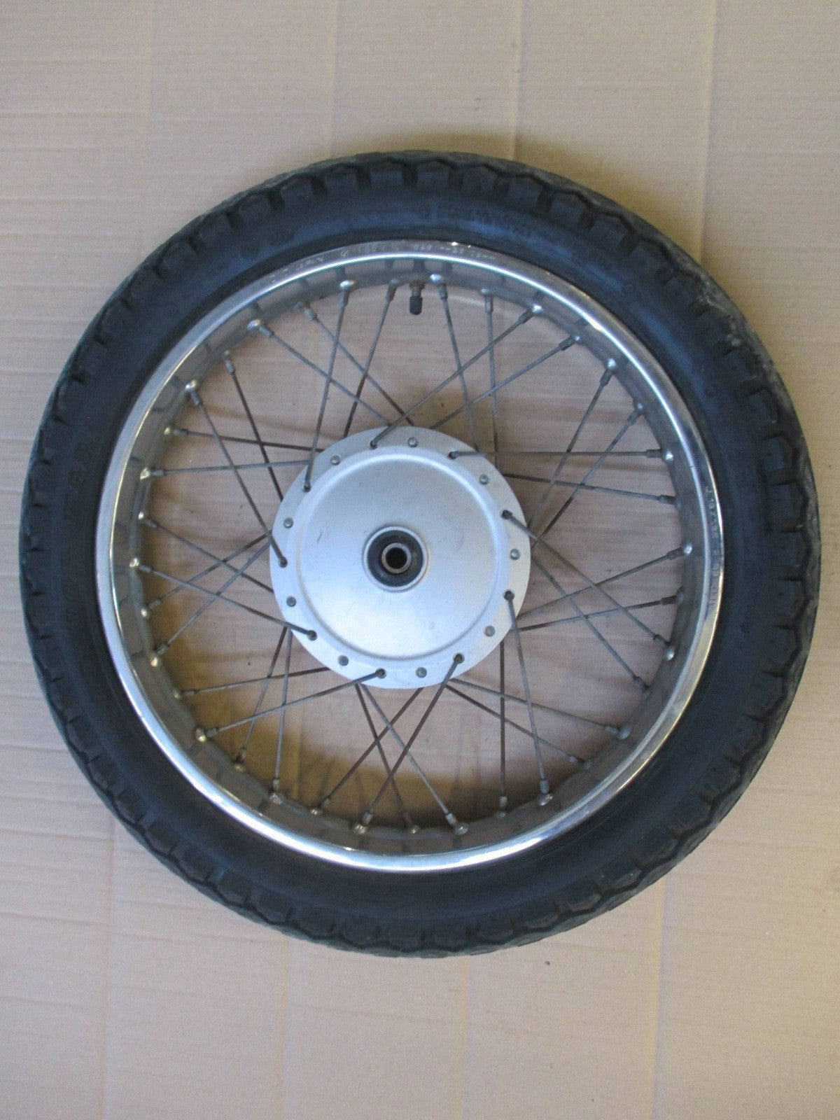 Roue avant pour Honda 125 CM - JC05