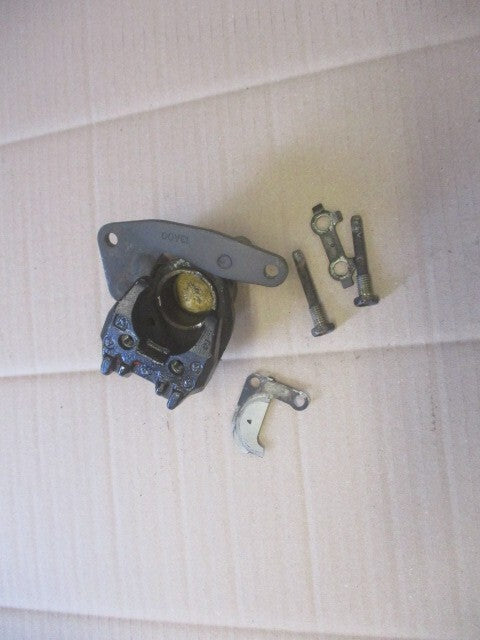 Etrier frein avant pour Suzuki 125 DR - SF44A