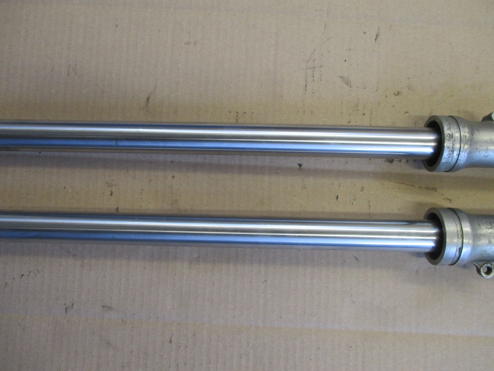 Tubes de fourche pour Kawasaki 125 KE - K1