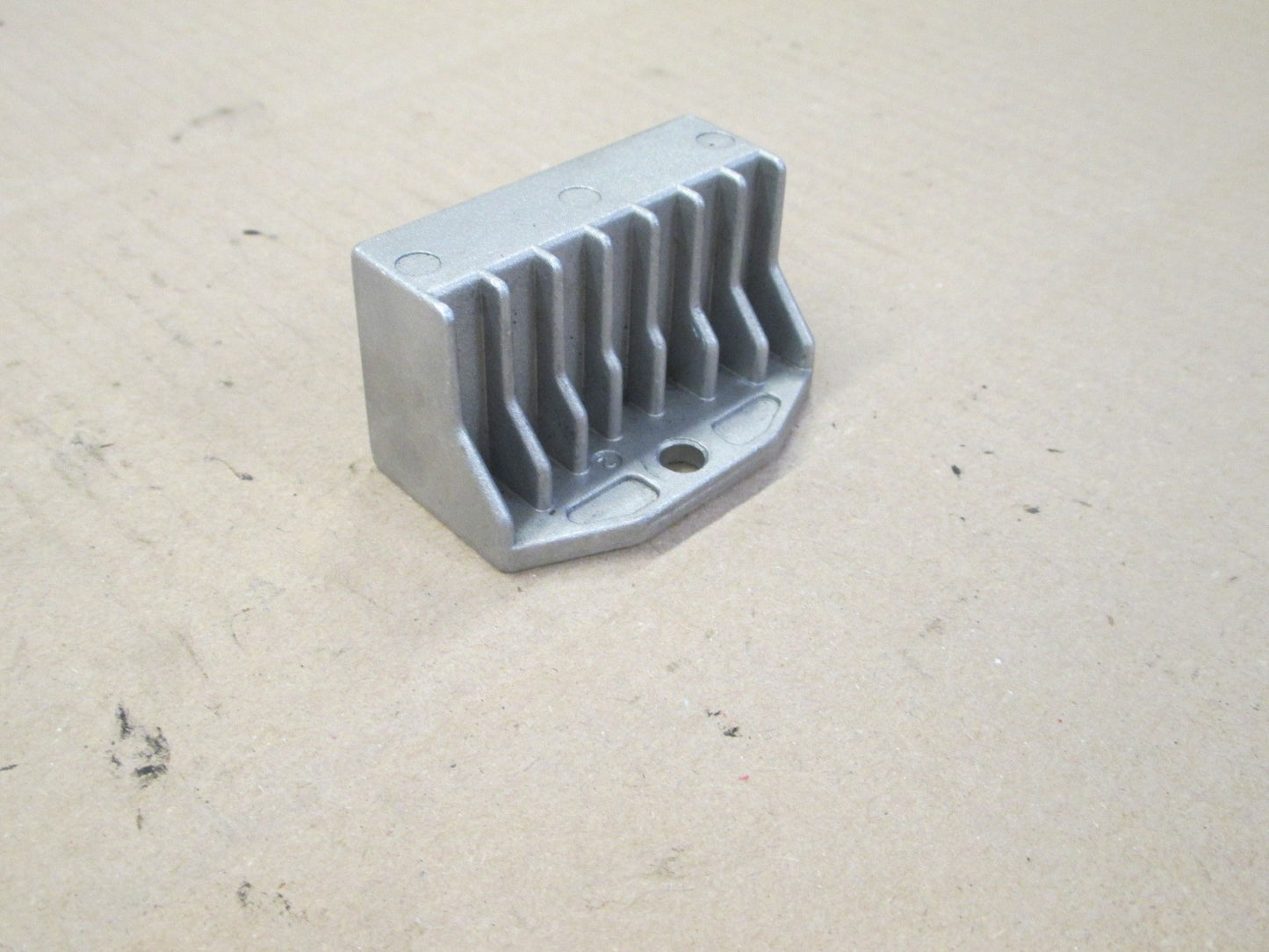 Régulateur pour Honda 125 CBF - JC40A