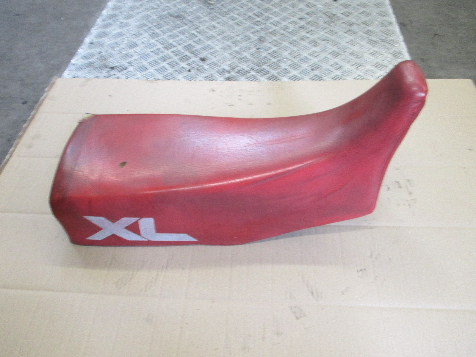 Selle avec couverture à changer pour Honda 600 XLR - PD03 Modèle Paris Dakar
