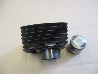 Cylindre / piston pour Honda 125 NX Transcity - JD12