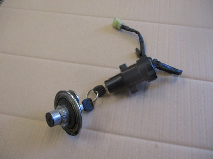 Nieman + bouchon essence pour Honda 125 XLV Varadéro - JC32