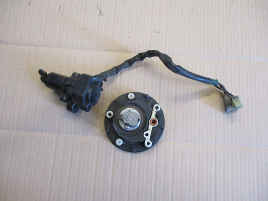 Nieman + bouchon essence pour Yamaha 900 TDM - RN081 - 2002 / 2005