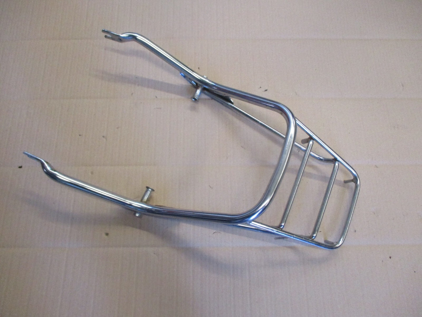 Porte bagage pour Honda 125 CM - JC05