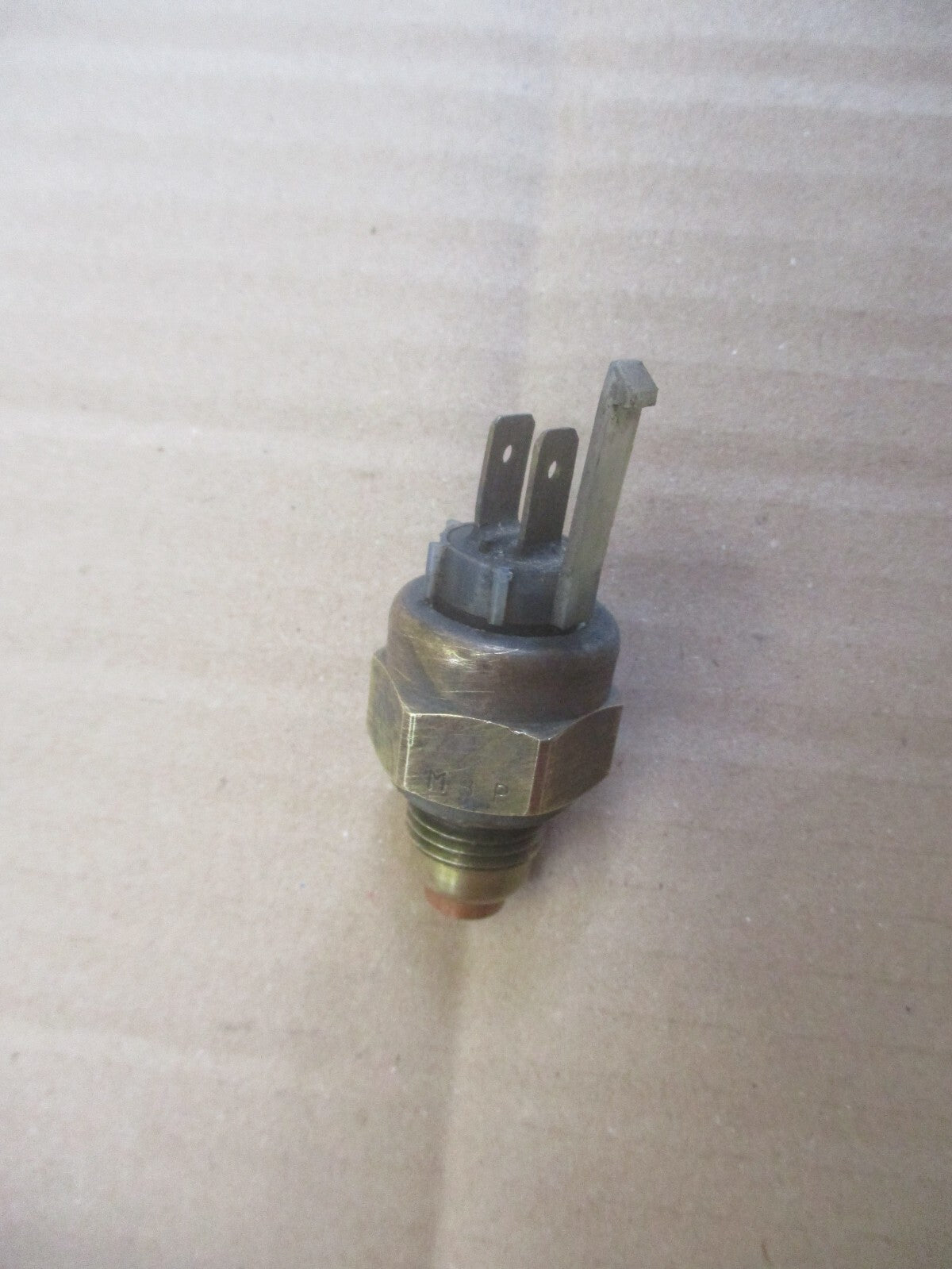 Contacteur thermostatique d'eau pour Yamaha 750 FZX - 2JE - 4AM