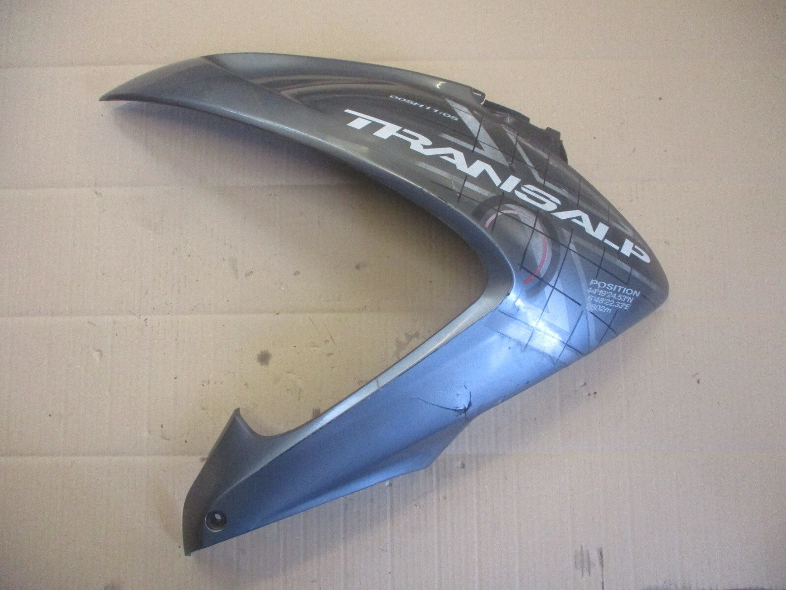Flanc de carénage droit pour Honda 700 XLV Transalp - RD13A
