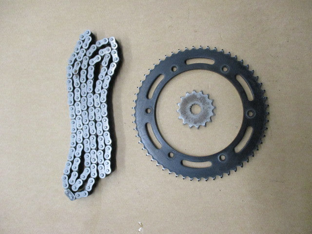 Kit chaîne pour Yamaha 125 DTRE (DE061) - DTX (DE062)