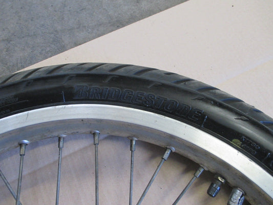 Roue arrière 2.75 x 17 avec pneu BRIDGESTONE bon état pour Yamaha 660 XTZ - 3YF