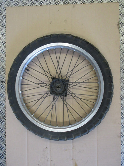 Roue avant pour Suzuki 600 DR - SN41A - Couleur "alu"