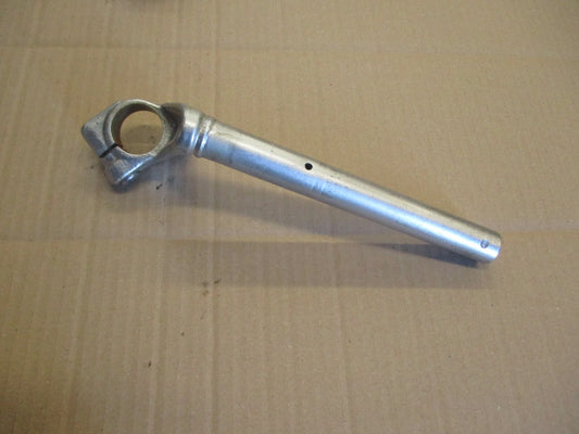 Bracelet Demi guidon droit pour Honda 125 CBR - JC34