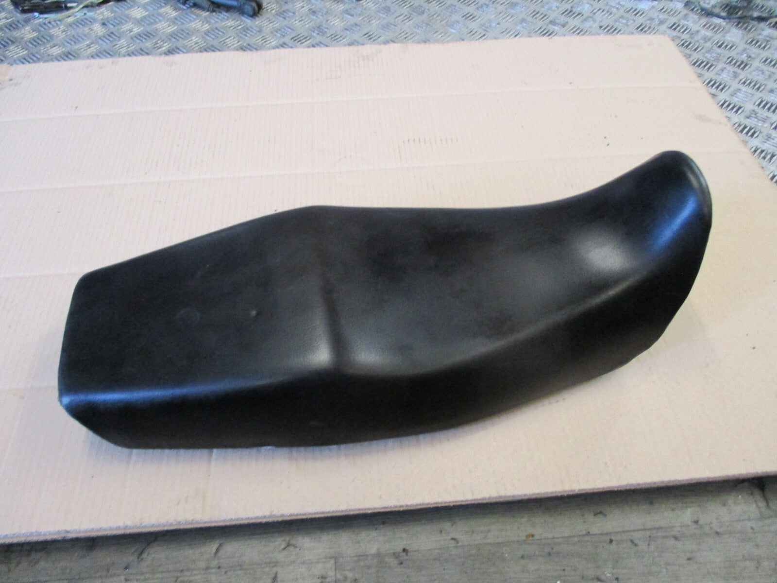 Selle pour Yamaha 125 TZR - 2RL