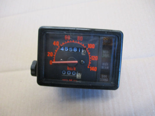 Compteur 45581 kms pour Honda 125 XLR - JD04 - Modèle phare rectangulaire