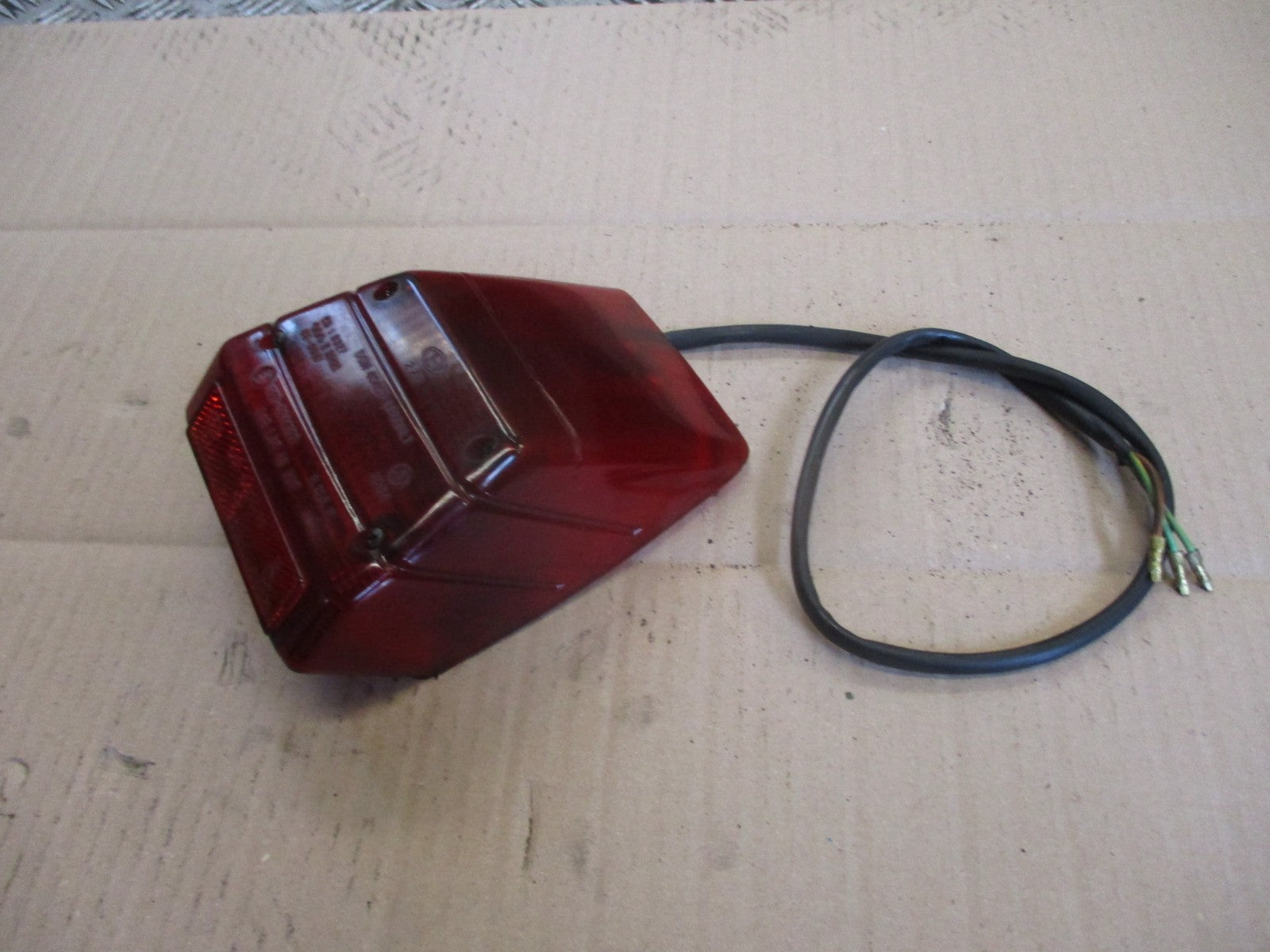 Feu arrière pour Honda 125 NX Transcity - JD12