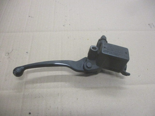 Maître cylindre de frein avant pour Honda 125 XLV Varadéro - JC32