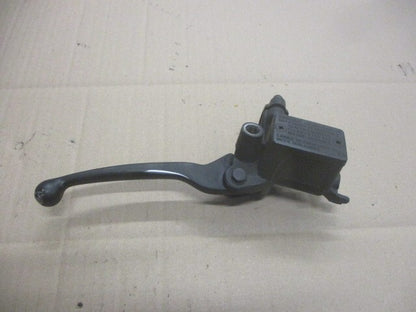 Maître cylindre de frein avant pour Honda 125 XLV Varadéro - JC32