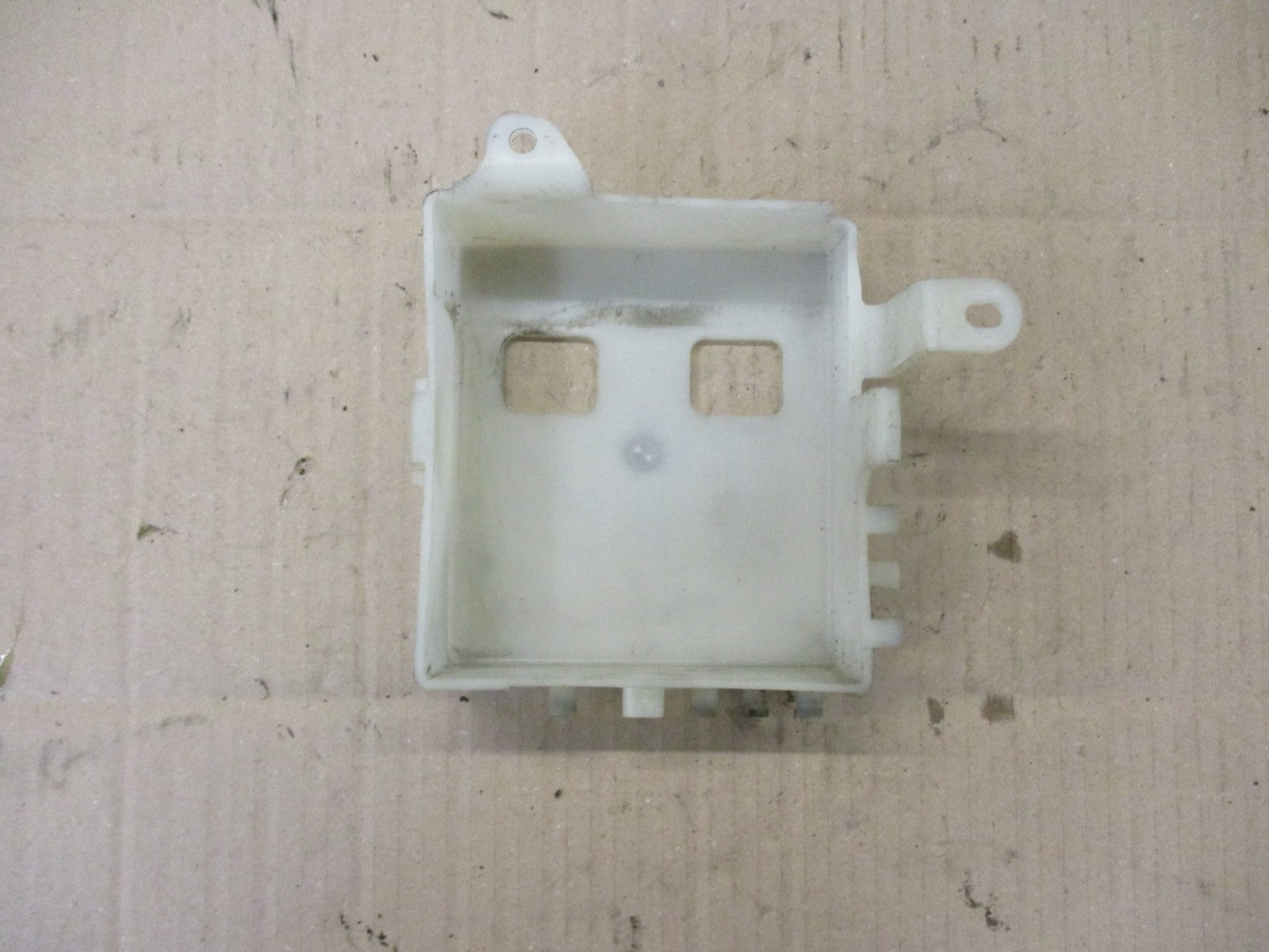 Support porte batterie pour Yamaha 125 TZR - 2RL
