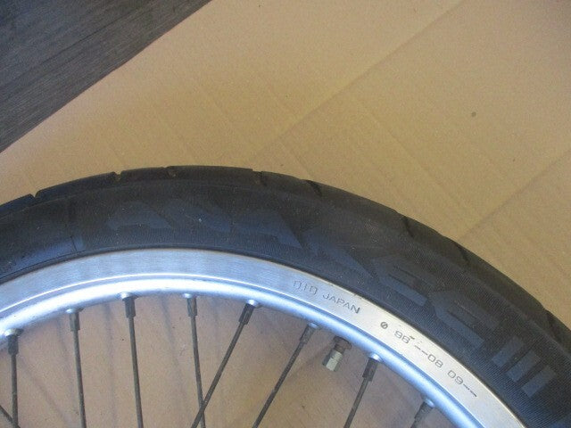 Roue avant avec pneu MICHELIN bon état pour Yamaha 660 XTZ - 3YF