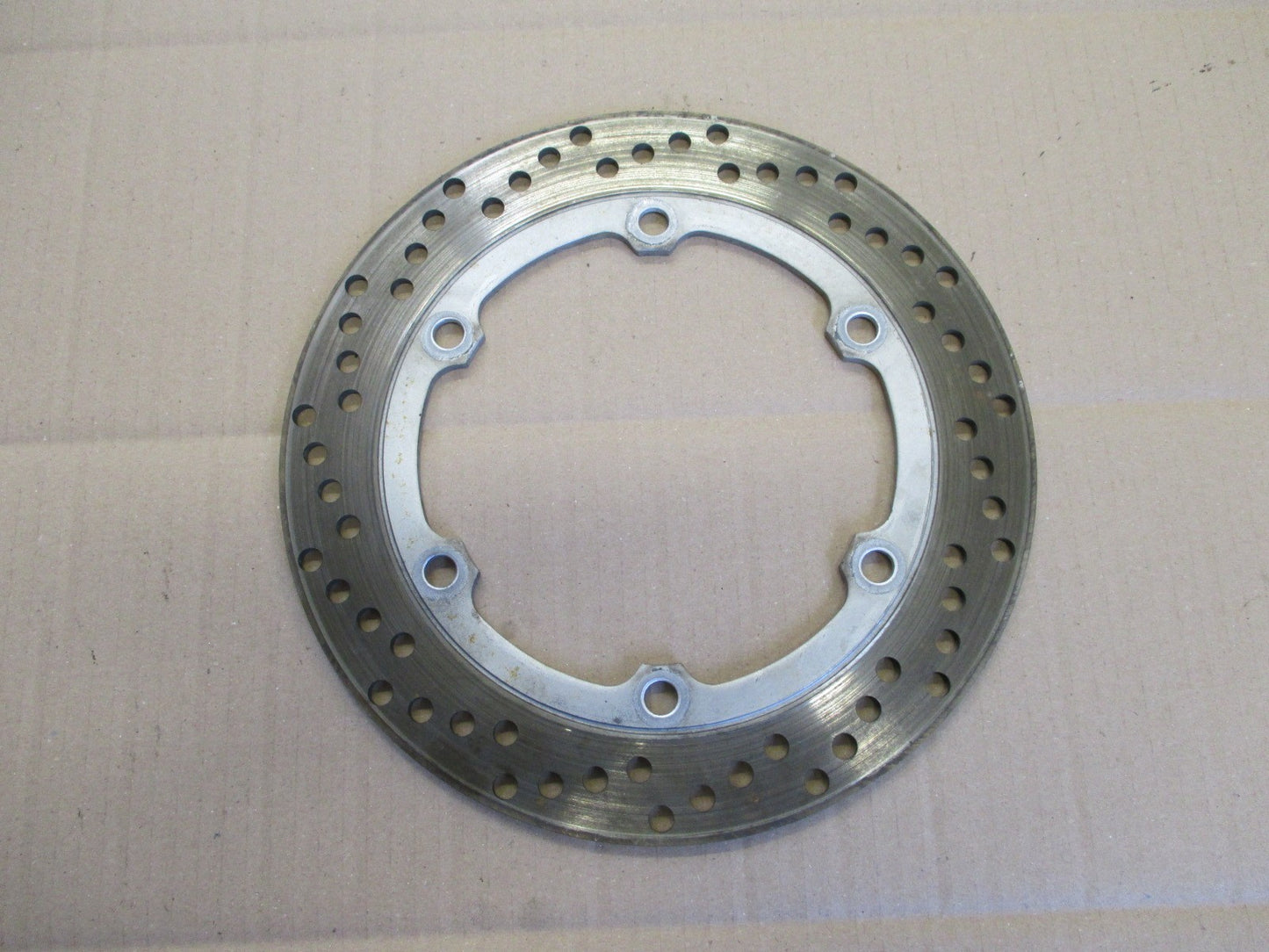 Disque de frein arrière pour Honda 750 VFR - RC24