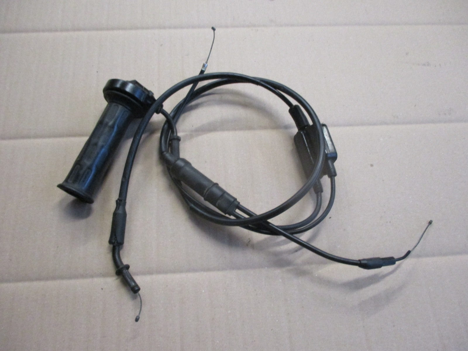 Poignée d'accélérateur + cables pour Yamaha 125 TZR - 4FL