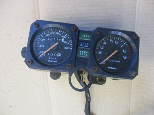 Bloc compteur compte tours 42115 kms pour Suzuki 750 DR - 800 DR - SR41A - SR42A