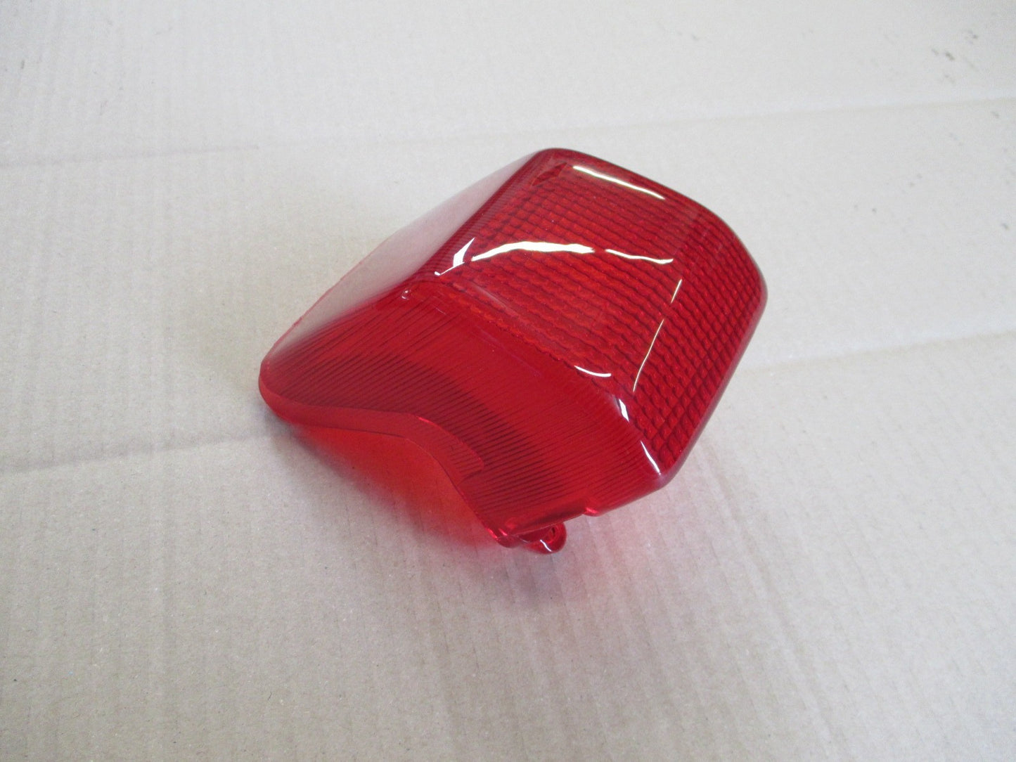 Cabochon de feu arrière NEUF pour Honda 650 NX - Dominator - RD02 - RD08A