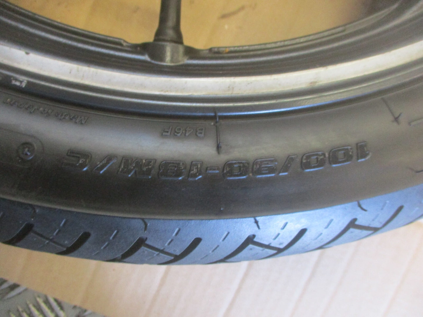 Roues avant + arrière pneu BRIDGESTONE très peu roulé Yamaha 125 TDR - 4FU - 5AE