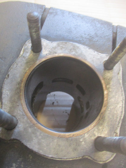 Cylindre / piston pour Suzuki 125 TS B - 1979