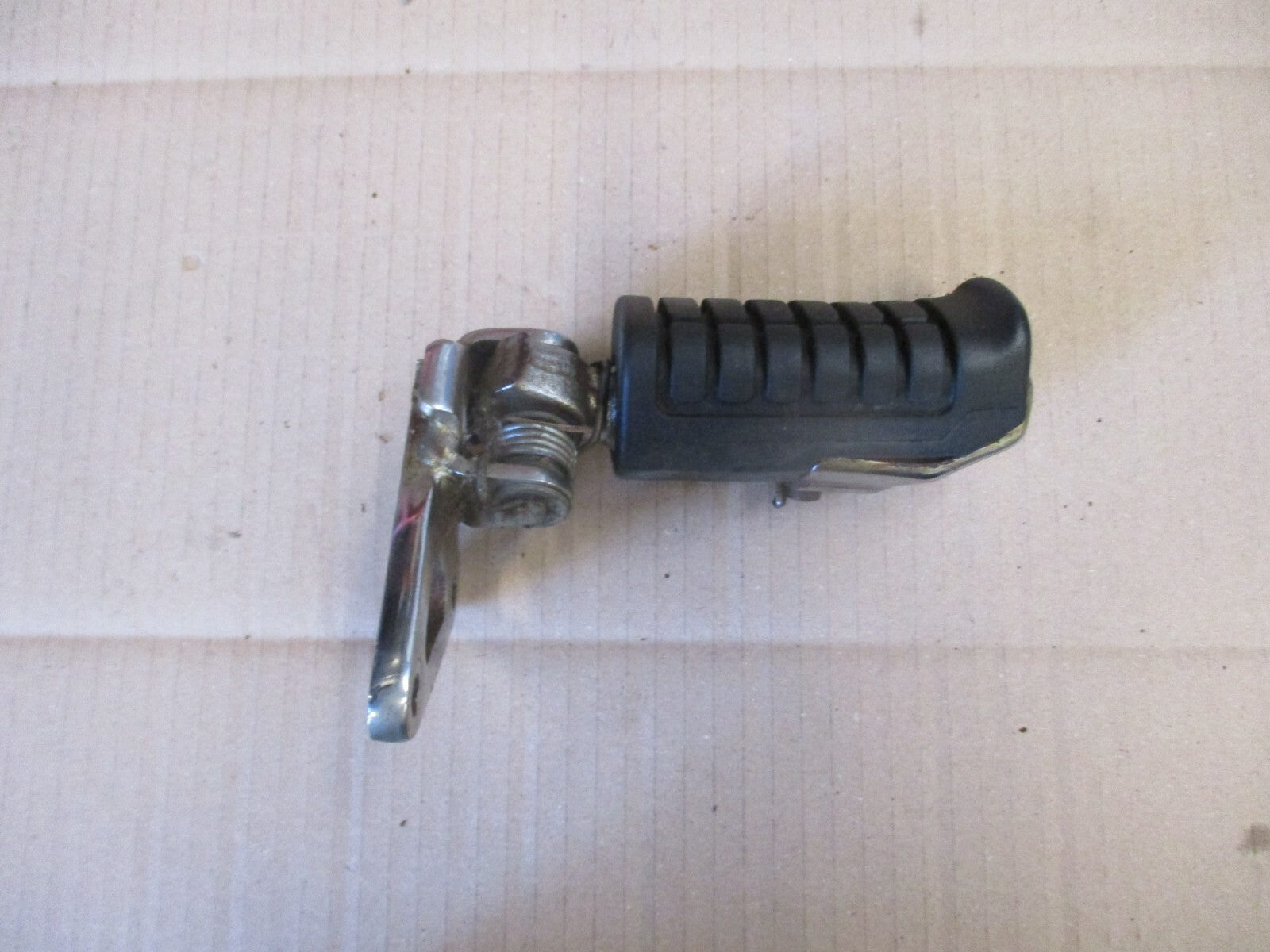 Cales pieds avant pour Honda 125 Rebel - JC24A - JC26A