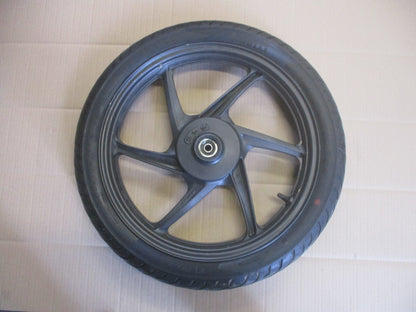 Roue avant avec pneu peu roulé pour Honda 125 CBF - JC40A