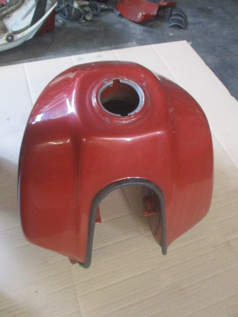 Réservoir essence pour Honda 600 XLL - XLM - XLLM - PD04