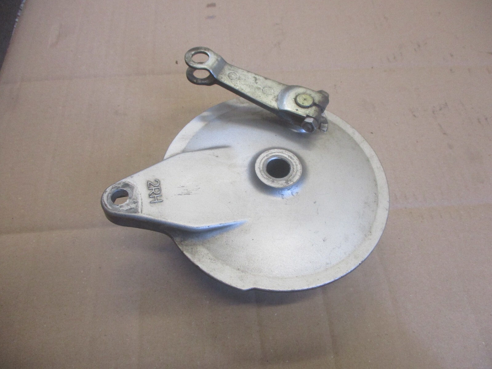 Tambour de frein arrière pour Yamaha 125 XV Virago - 5AJ