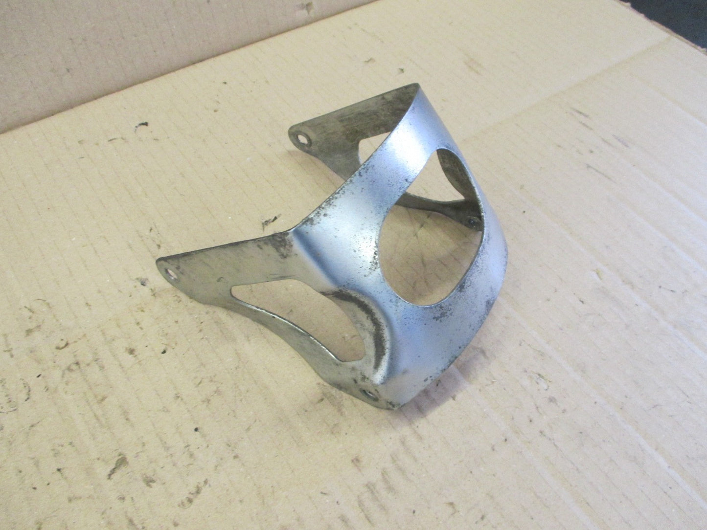Rigidificateur de garde boue avant pour Honda 125 CBF - JC74