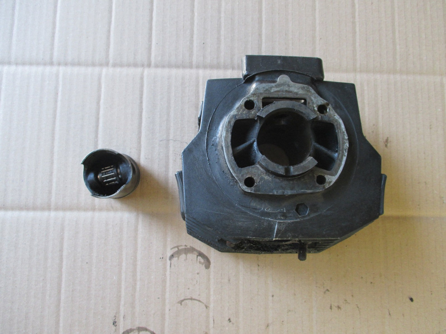 Cylindre / piston pour Honda 80 MTX - HD06
