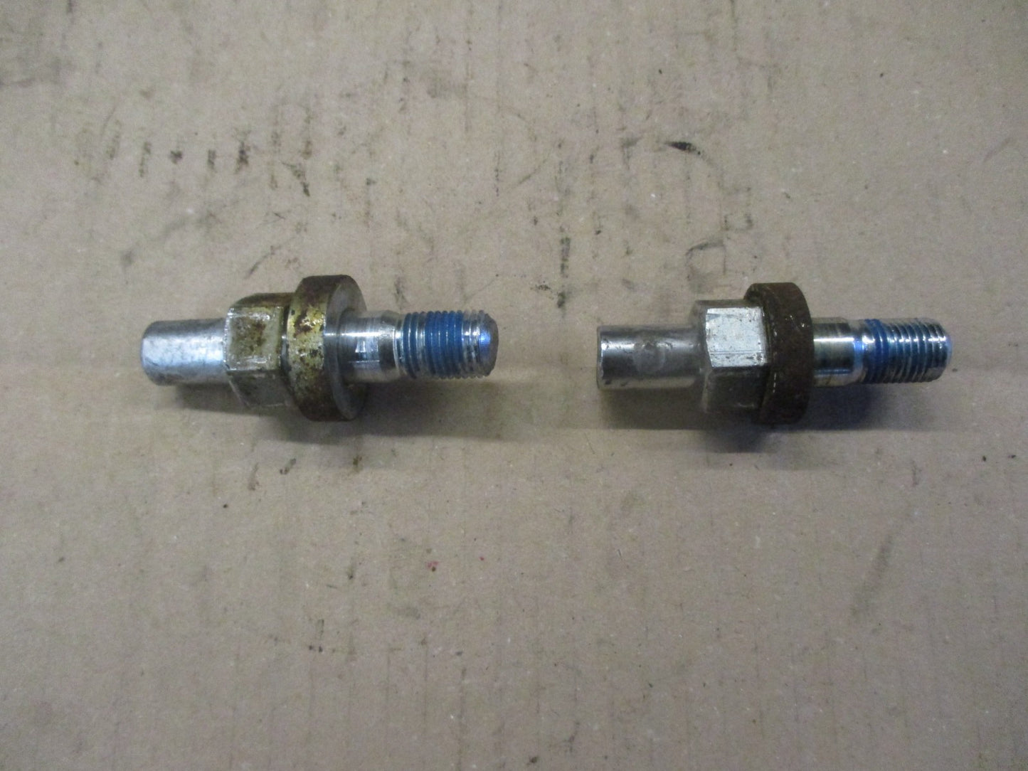 Embouts arrières de fixation amortisseurs pour Honda 125 Rebel - JC24A - JC26A