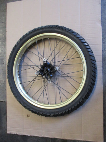 Roue avant pour Honda 650 NX Dominator - RD02 - RD08A