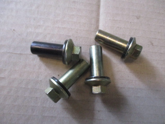 Ecrous de fixation culasse pour Honda 125 XR - JD19A - JD1911